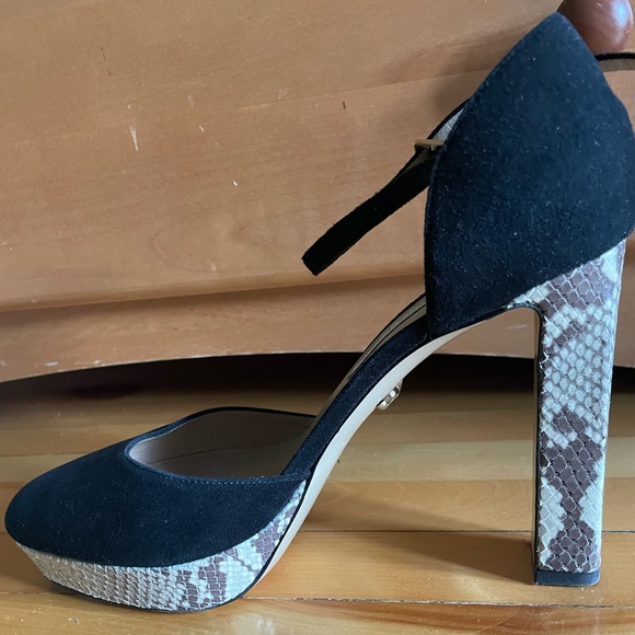 DVF Diane von Furstenberg Mika pumps in snake suede leather (Size 9 1/2) - Picture 2 of 6